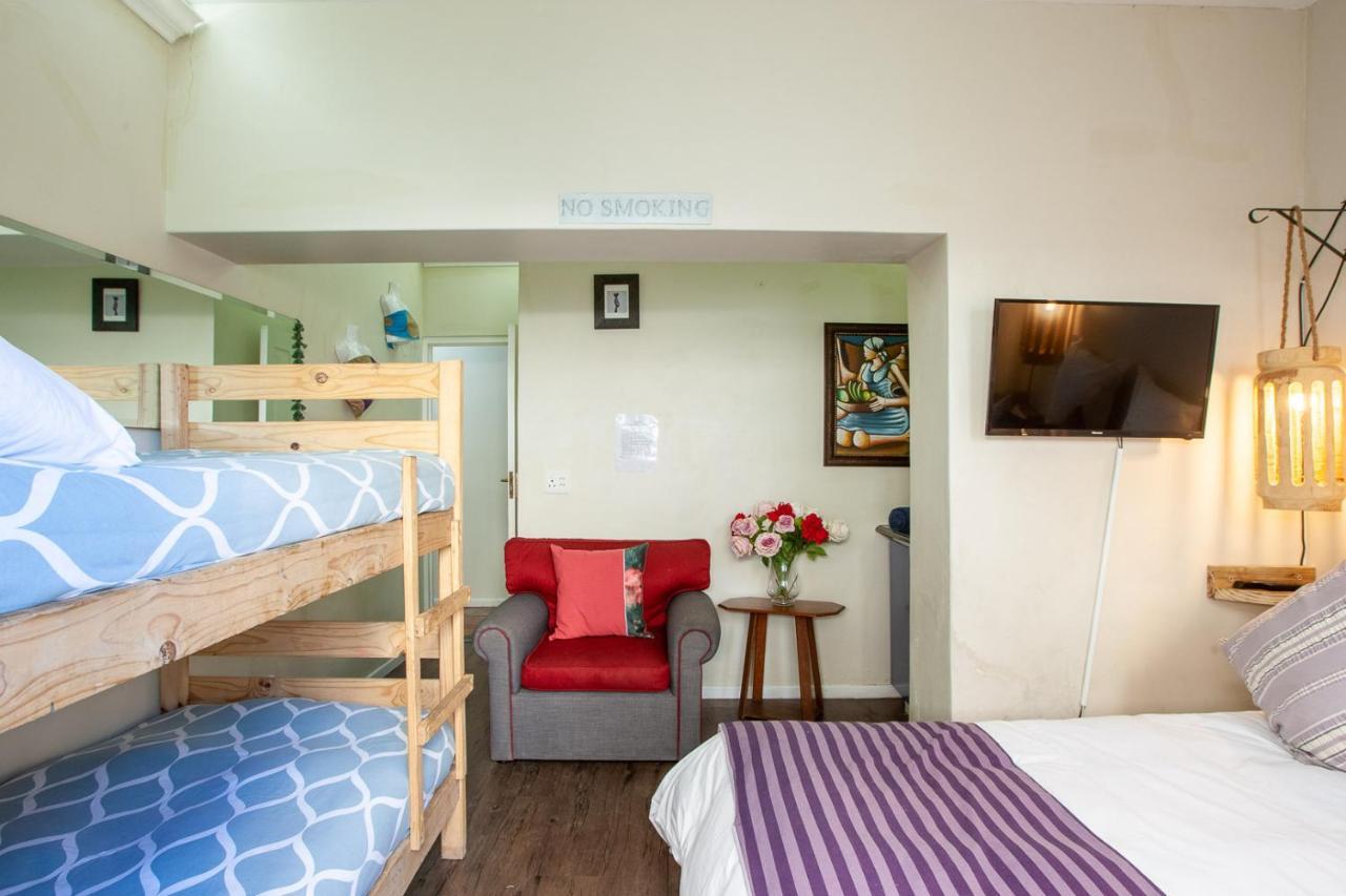 Holiday home Group - 22 Sleeper Helderberg